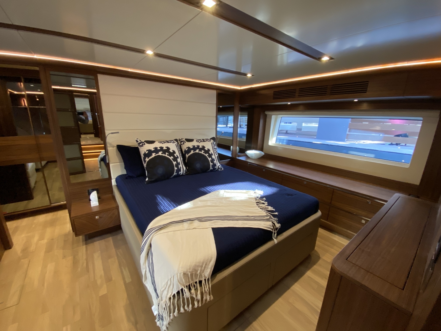 MC Angel Yacht - 2 deniz manzarası